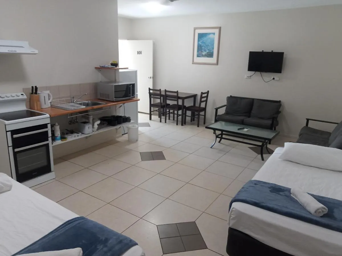 Cairns City Sheridan Motel