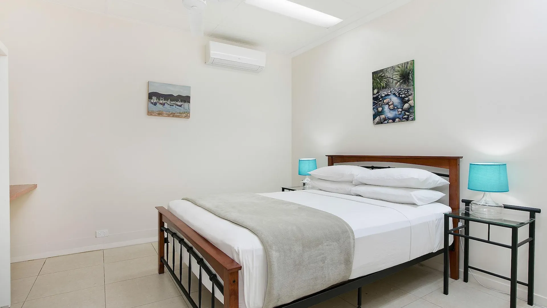 Cairns City Sheridan Motel