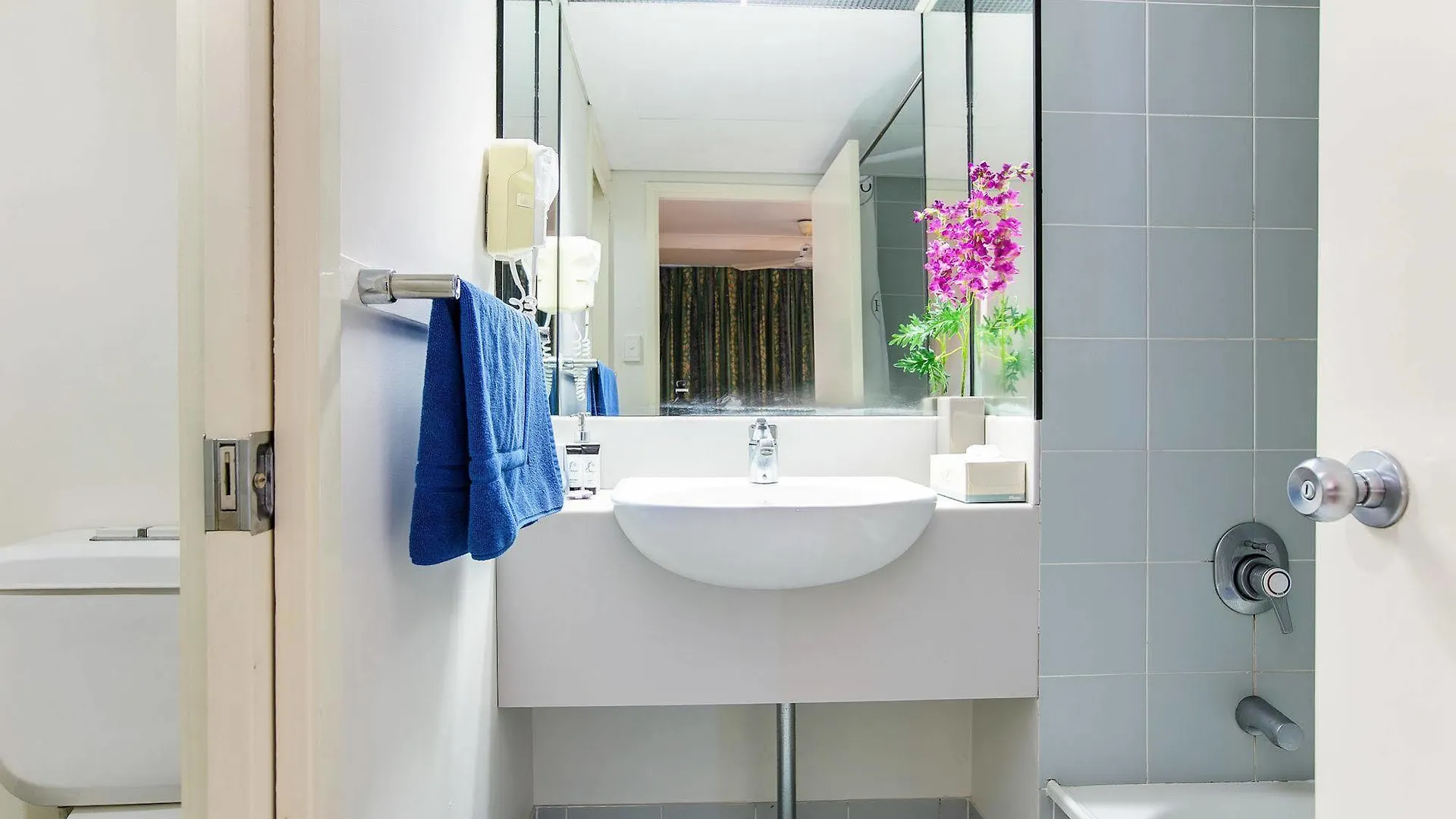 Cairns City Sheridan Motel 3*,