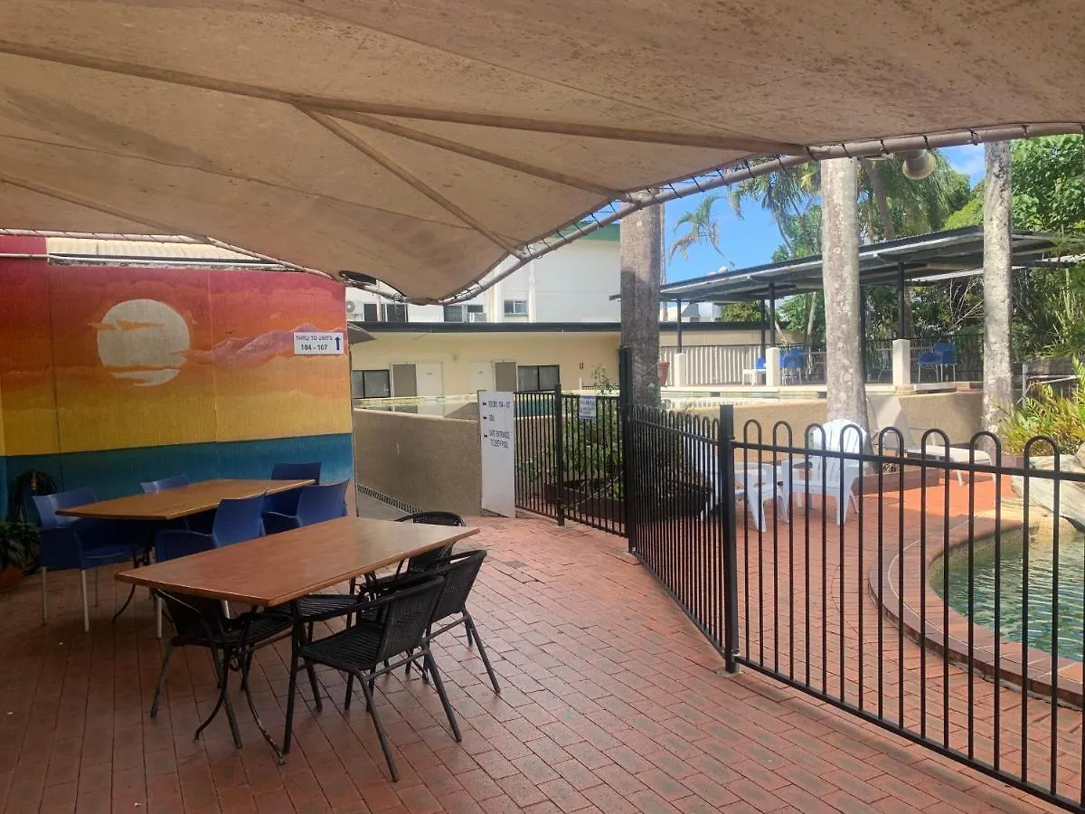 ***  Cairns City Sheridan Motel Australia