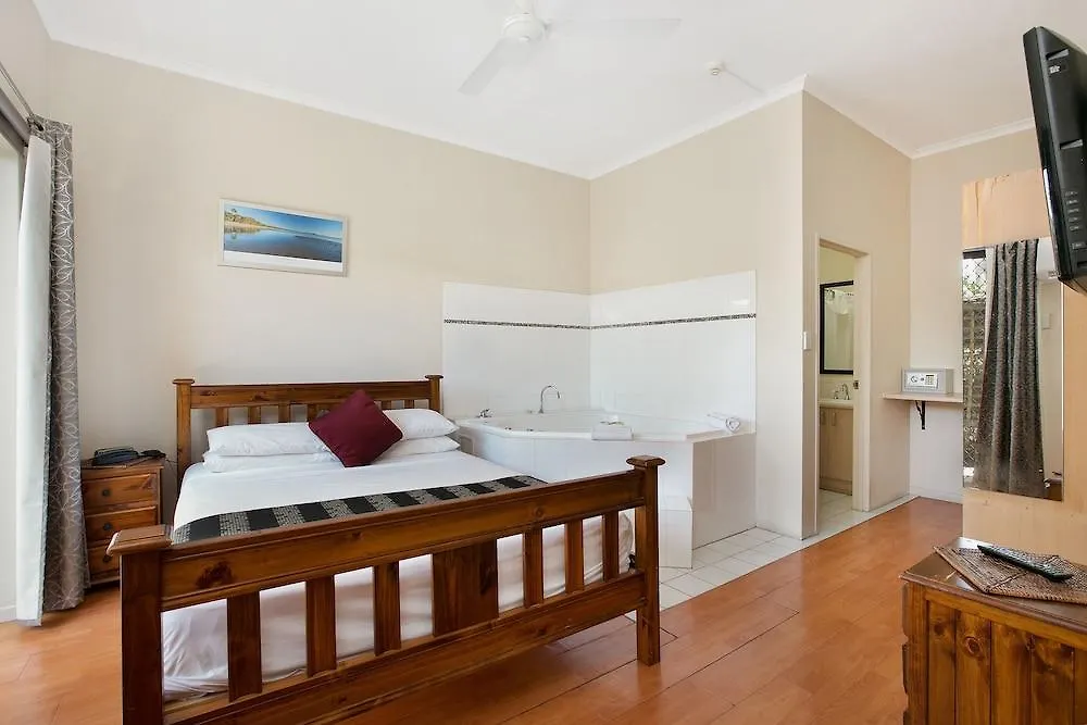 Cairns City Sheridan Motel